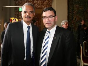 Runder Tisch "Cybercrime und Cybersecurity" mit Janet Napolitano und Eric H. Holder