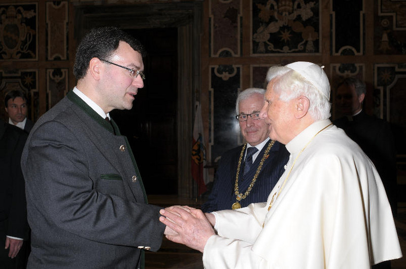 Papst Benedikt XVI. verdient unseren großen Respekt für seine mutige Entscheidung