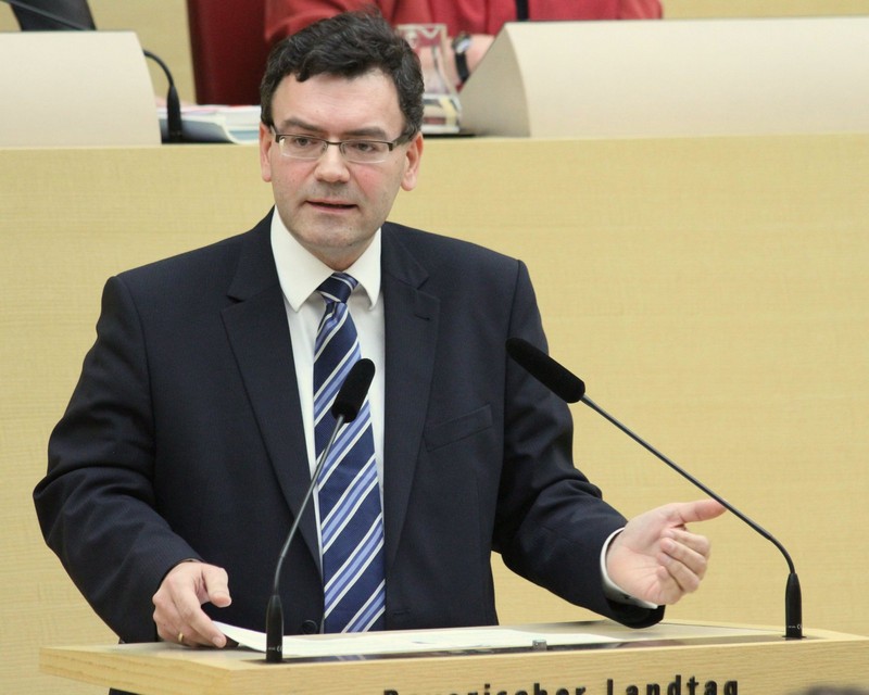 Politische Schwerpunkte im Februar 2013