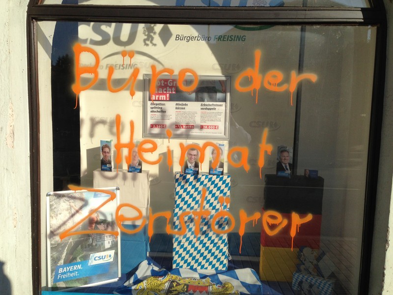 Politischer Vandalismus im Wahlkampf 2013 in Freising