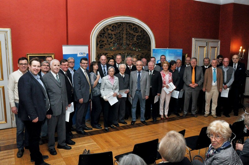 CSU-Ortsverband Freising verleiht Ehrenbären 2015 und ehrt langjährige Mitglieder
