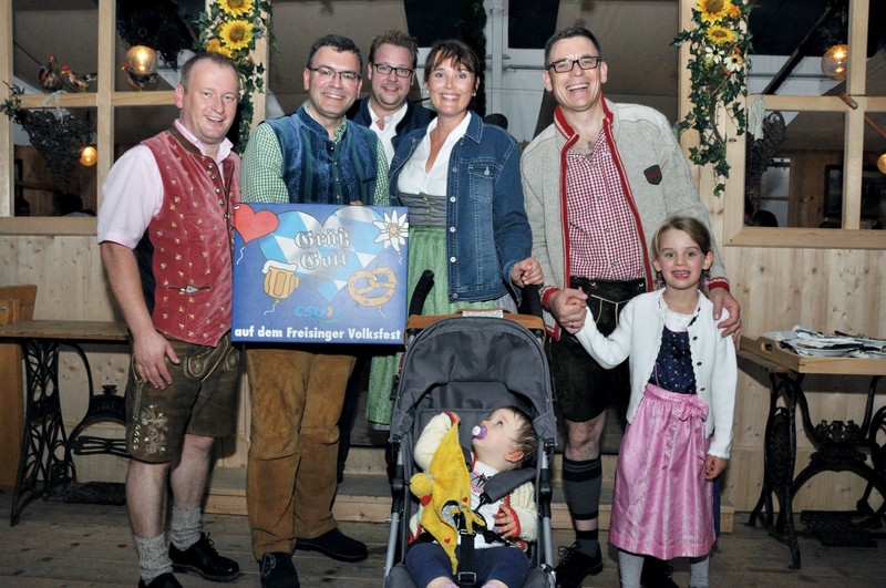 Traditioneller Besuch auf dem Freisinger Volksfest