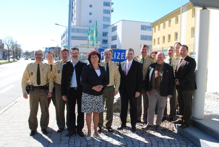 Informationsbesuch bei der Polizeiinspektion Burghausen