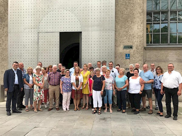 Gruppe aus Langenbach zu Besuch im Bayerischen Landtag und der Staatskanzlei