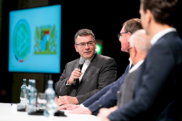 Ein Blick auf große Fußballereignisse Ein Blick auf große Fußballereignisse