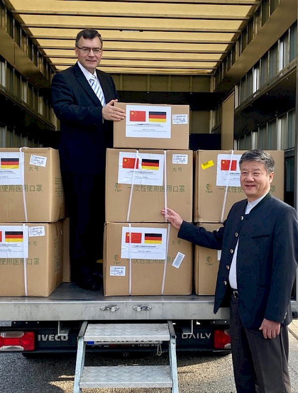 100.000 Schutzmasken aus unserer Partnerprovinz Guangdong 100.000 Schutzmasken aus unserer Partnerprovinz Guangdong
