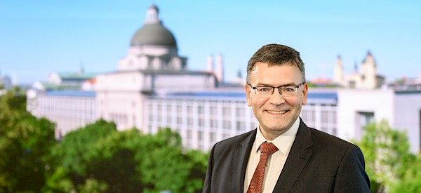 Debatte im Landtag: Staatsvertrag zum Rundfunkbeitrag Debatte im Landtag: Staatsvertrag zum Rundfunkbeitrag