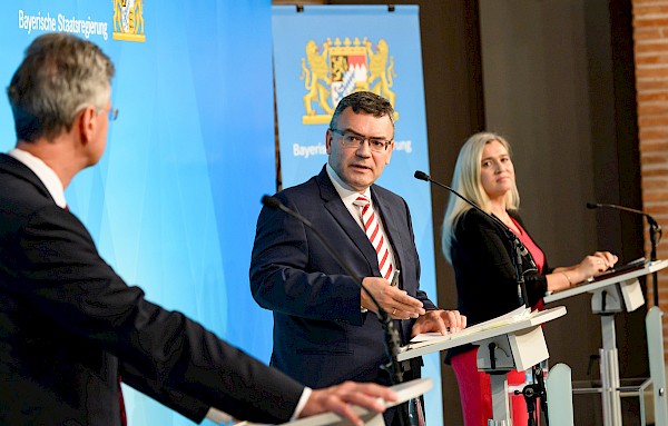 Kabinett: Vorbereitung auf den Schulstart Kabinett: Vorbereitung auf den Schulstart