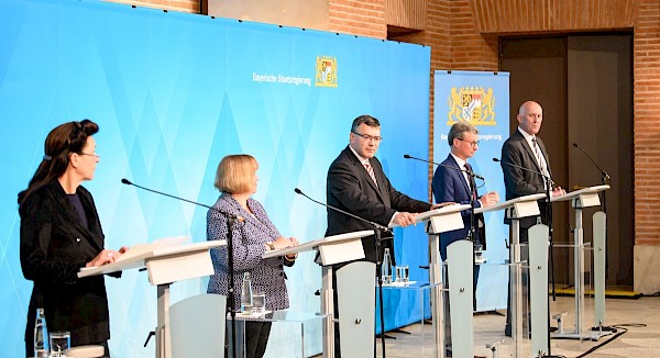 Größtmögliche Freiheit an den bayerischen Hochschulen Größtmögliche Freiheit an den bayerischen Hochschulen