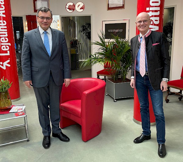Im Gespräch mit Erich Lejeune bei München.TV Im Gespräch mit Erich Lejeune bei München.TV