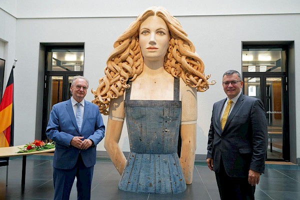 Herzlichen Glückwunsch an Ministerpräsident Reiner Haseloff Herzlichen Glückwunsch an Ministerpräsident Reiner Haseloff