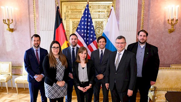 Transatlantischer Dialog mit US-Nachwuchsführungskräften Transatlantischer Dialog mit US-Nachwuchsführungskräften