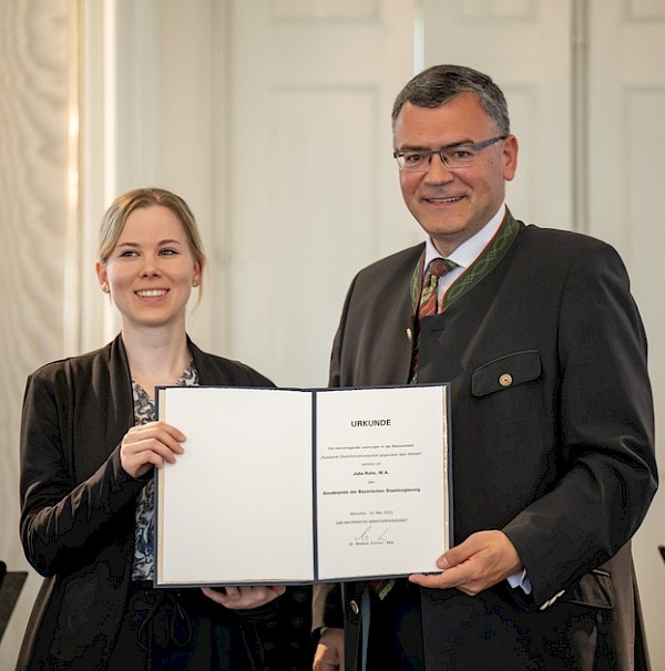 Verleihung des Wissenschaftspreises des Dialogforums Sicherheitspolitik Verleihung des Wissenschaftspreises des Dialogforums Sicherheitspolitik