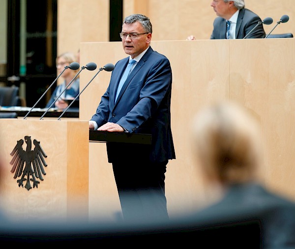 Bayerische Gesetzesinitiative zur krisenbedingten Verlängerung der Kernkraft Bayerische Gesetzesinitiative zur krisenbedingten Verlängerung der Kernkraft