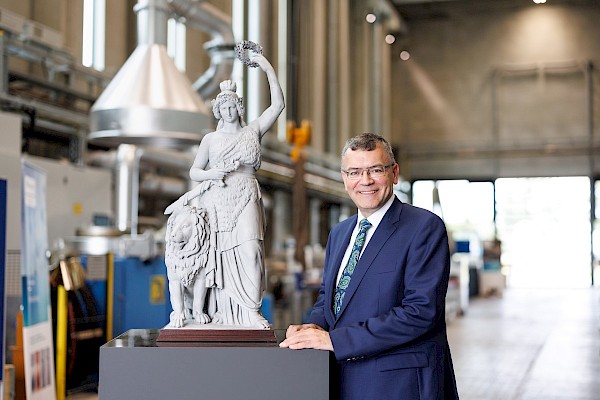 Besuch des Gießereitechnikums des Fraunhofer IGCV Besuch des Gießereitechnikums des Fraunhofer IGCV