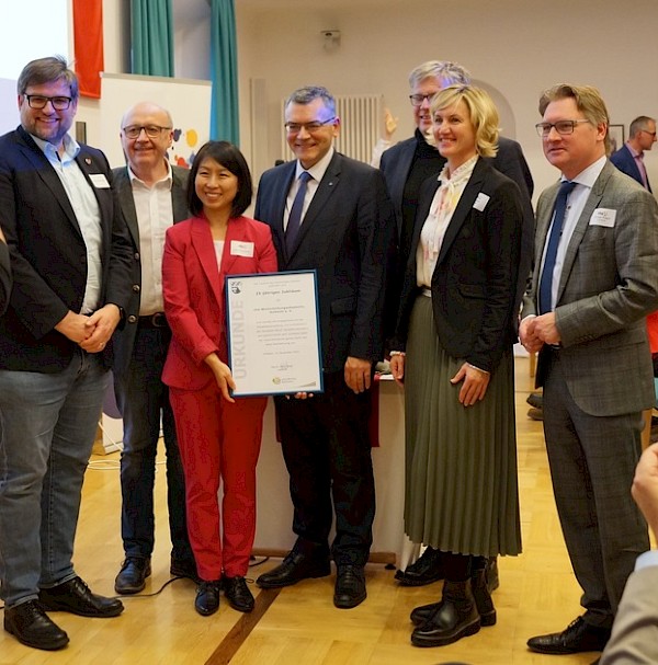 25 Jahre vhs-Weiterbildungsakademie Kelheim 25 Jahre vhs-Weiterbildungsakademie Kelheim