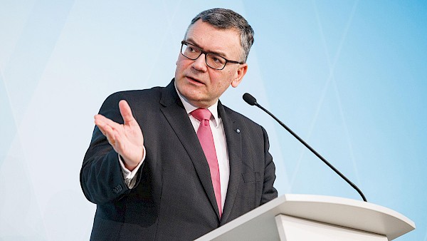 Kabinett: Krankenhausreform, Lehrer und GEMA Kabinett: Krankenhausreform, Lehrer und GEMA
