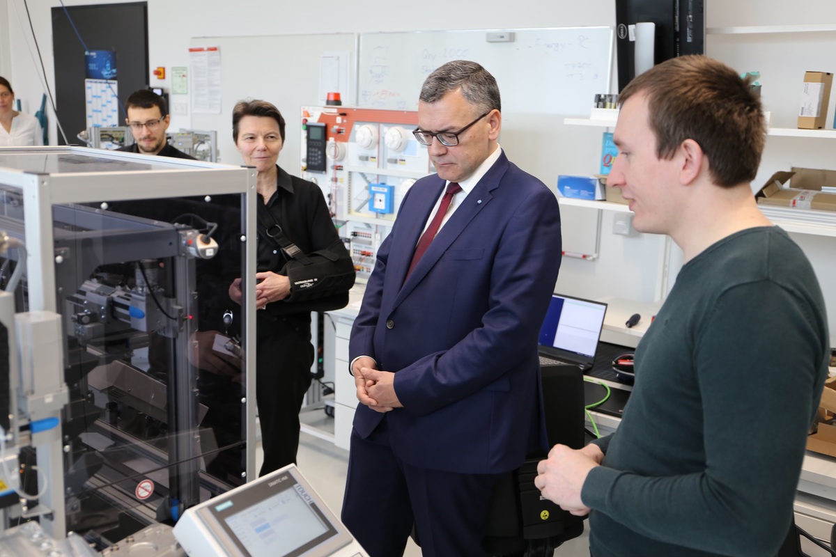 Besuch beim Fraunhofer AISEC in Garching