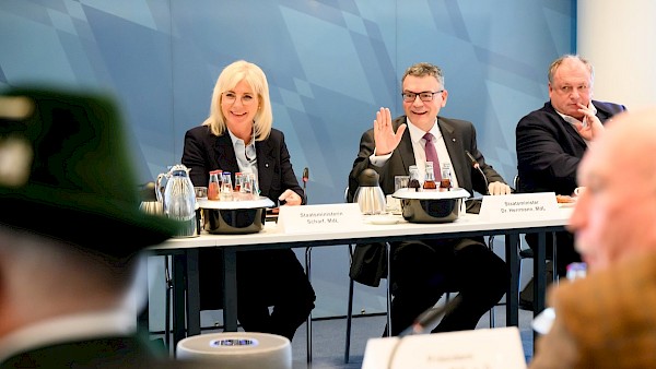 3. Jour fixe zum „Pakt für das Ehrenamt“ 3. Jour fixe zum „Pakt für das Ehrenamt“