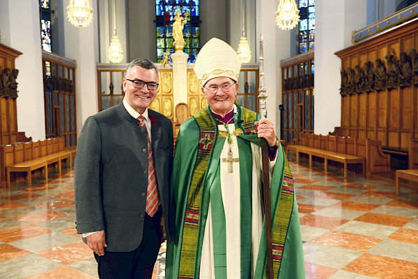 Verabschiedung von Weihbischof Dr. Bernhard Haßlberger Verabschiedung von Weihbischof Dr. Bernhard Haßlberger