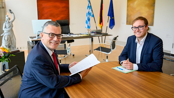 Gespräch mit BJR-Präsident Philipp Seitz Gespräch mit BJR-Präsident Philipp Seitz