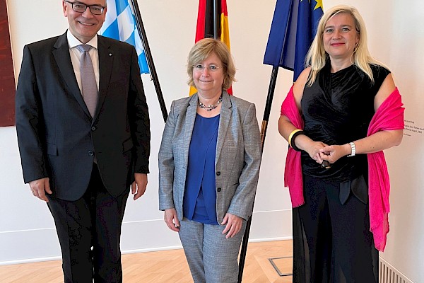 Antrittsbesuch der neuen israelischen Generalkonsulin Talya Lador-Fresher