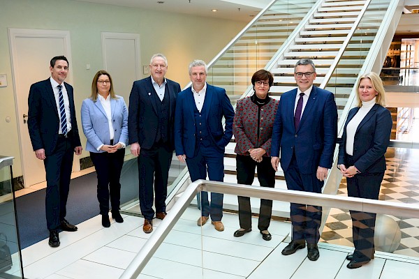 Gespräch mit Nachbarschaftsbeirat Flughafen München Gespräch mit Nachbarschaftsbeirat Flughafen München