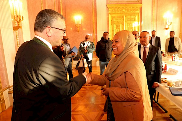 Gespräche mit der äthiopischen Bundesministerin Muferihat Kamil Ahmed Gespräche mit der äthiopischen Bundesministerin Muferihat Kamil Ahmed