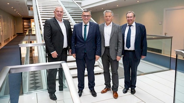 Gespräch mit dem Justizwachtmeisterverband Bayern e.V. Gespräch mit dem Justizwachtmeisterverband Bayern e.V.