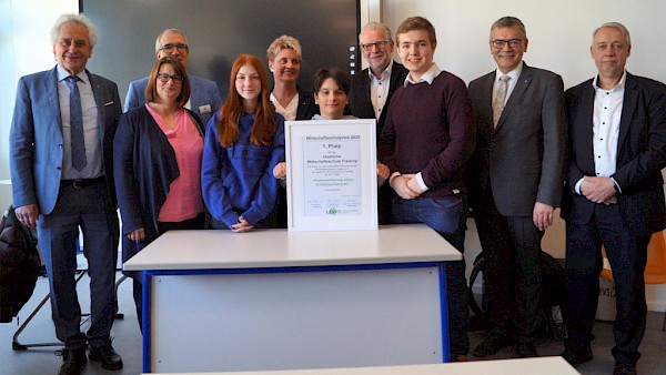 Wirtschaftsschulpreis für die Staatliche Wirtschaftsschule Freising Wirtschaftsschulpreis für die Staatliche Wirtschaftsschule Freising