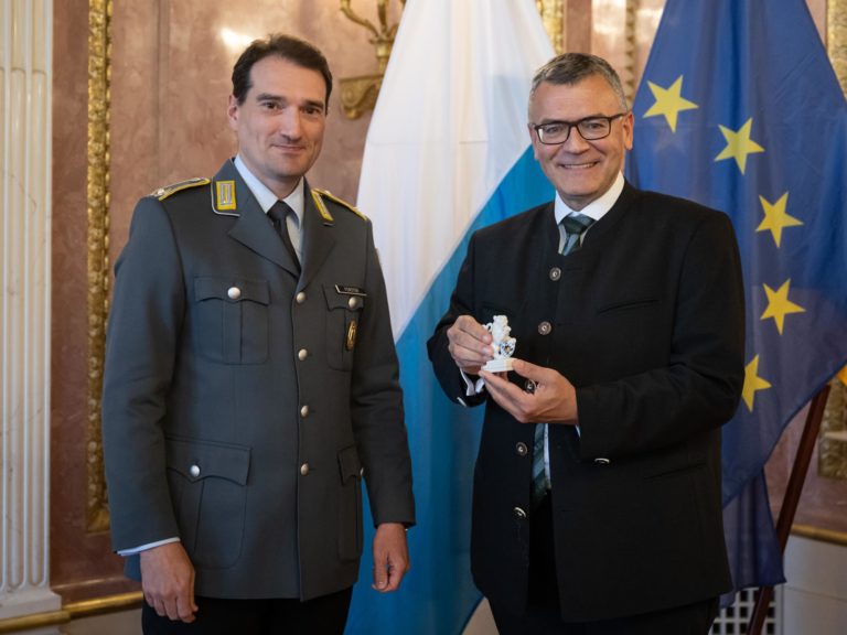 Ehrung für Verdienste um die Bundeswehr in Bayern