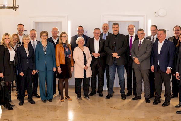 Gespräch der Bayerischen Staatsregierung mit der Evangelischen Landeskirche