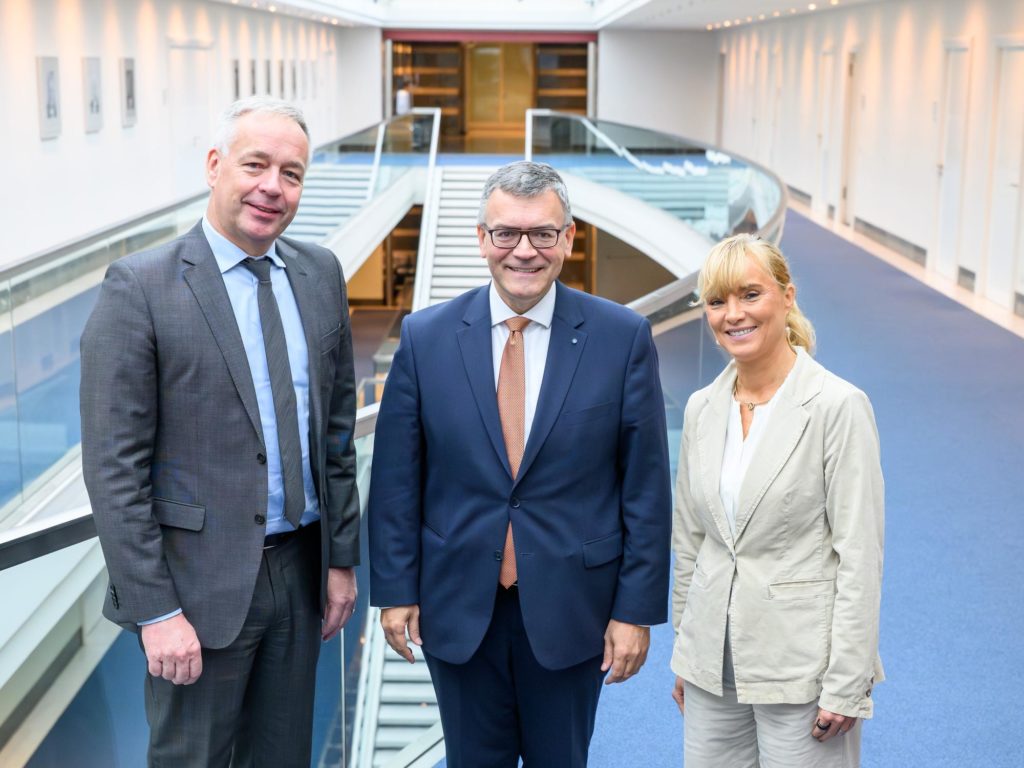 Gespräch mit Katja Hofem und Dr. Wolf Osthaus von Netflix