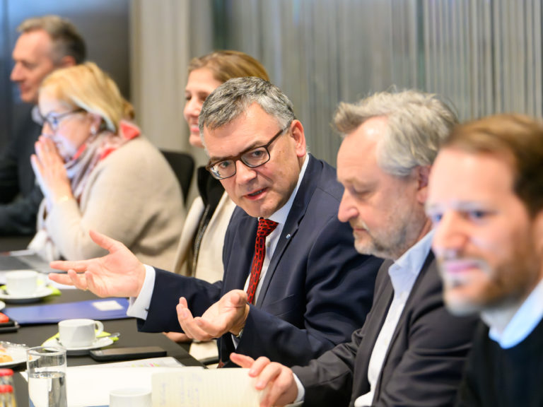 KI-Strategie für Bayerns Filmwirtschaft