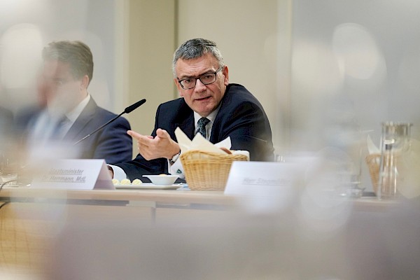 Roundtable Rüstung & Verteidigung