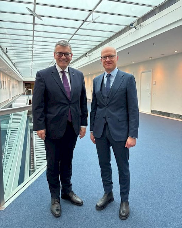 Austausch mit Jürgen Heiß, Landesvorsitzender des Bayerischen Schulaufsichtsverbandes