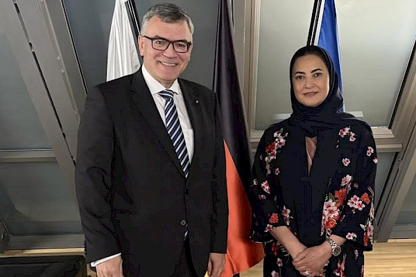 Austausch mit der Botschafterin des Sultanats Oman, I. E. Frau Maitha Al Mahrouqui