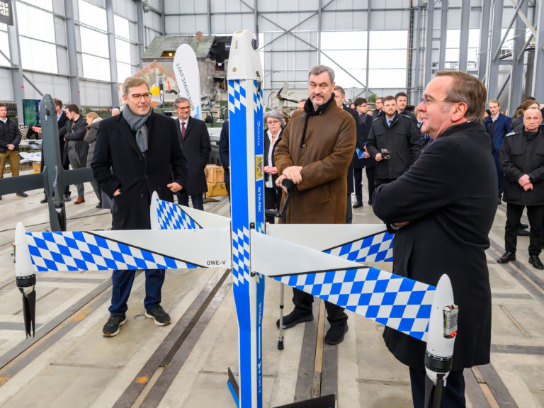 Eröffnung des Innovationszentrums der Bundeswehr in Erding
