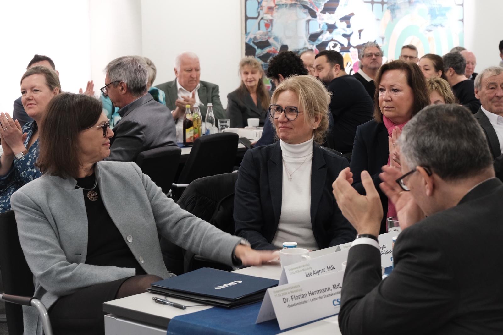 Unternehmerfrühstück mit Landtagspräsidentin Ilse Aigner