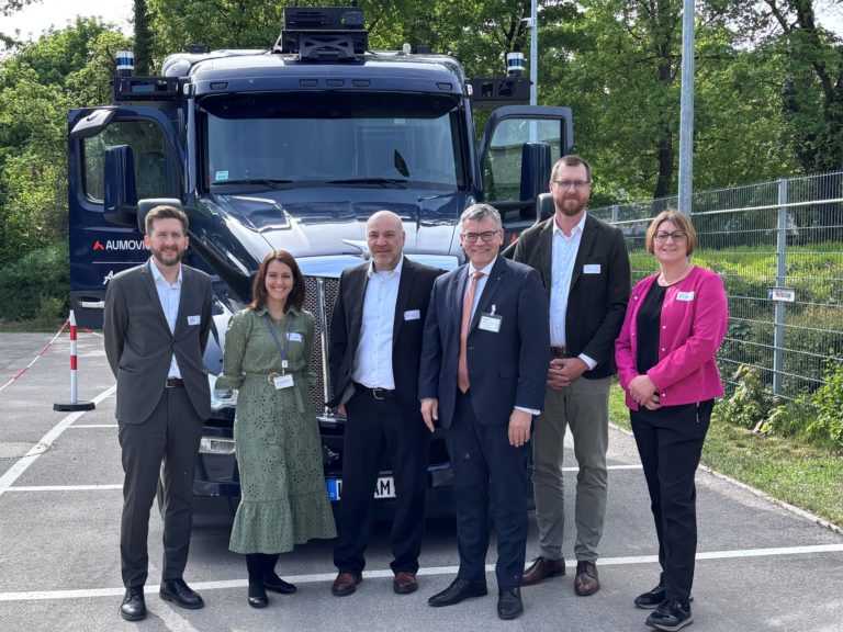 Besuch bei AUMOVIO am Standort Ingolstadt