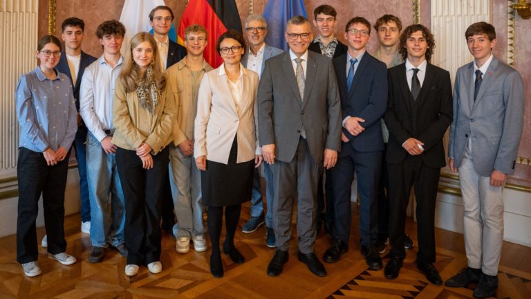 Empfang für die Landessieger 2025 des Landeswettbewerbs Jugend forscht