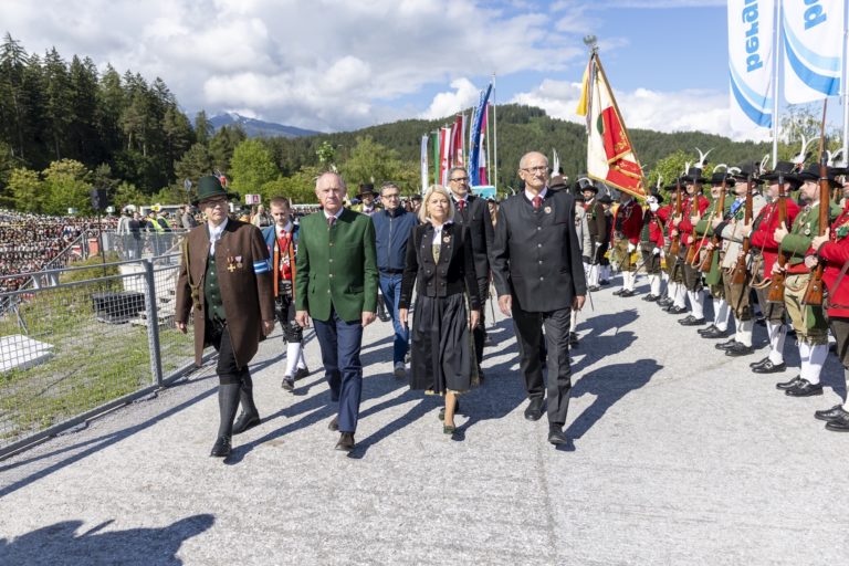 28. Alpenregionstreffen des Bundes der Tiroler Schützenkompanien