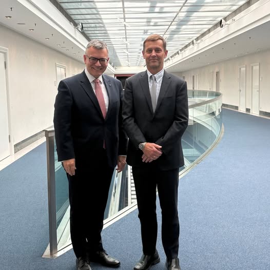 Gespräch mit Linden P. Blue, Vice Chairman von General Atomics Aeronautical Systems