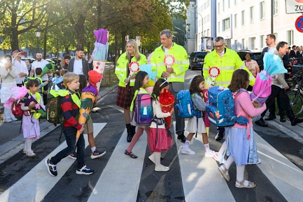 Schulstart in Bayern 2026: Sicher zur Schule – sicher nach Hause