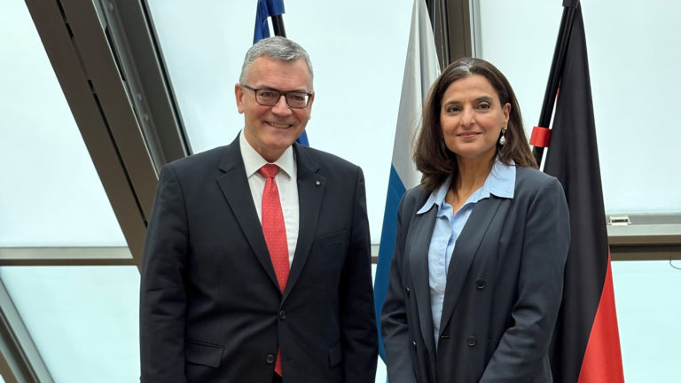 Gespräch mit der Botschafterin des Libanons Abir Ali