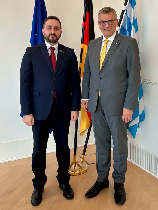 Austausch mit Mohammad Baraa Chukri, Geschäftsträger der Botschaft der Arabischen Republik Syrien in Deutschland
